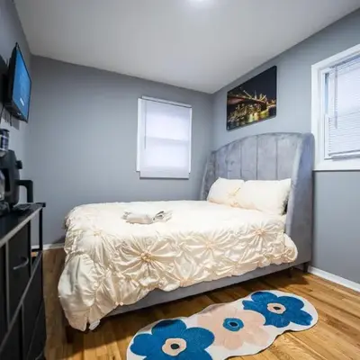 Linden Room