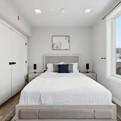 Bright urban studio