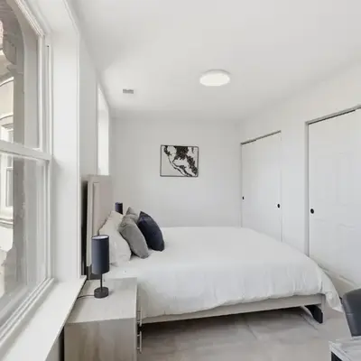 Carriage House Stylish 1BR Retreat