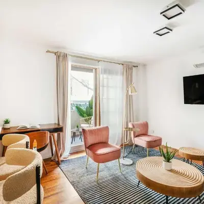 26-1C Gramercy Large 1BR WD