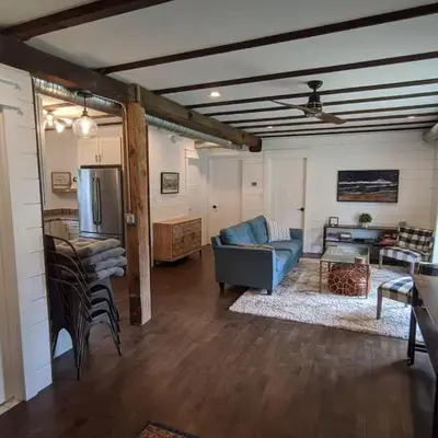Historic Barn - 2 Bedroom Apartment Close To Legoland NY