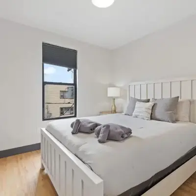 New Luxury and Chic 3BR 2BA Apartment 20 Minutes to NYC