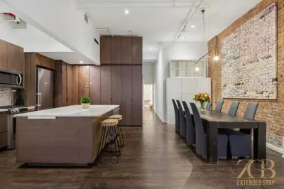 Gallery image of Stunning Full Floor 2500 SF 3BR Loft Elevator and WD in New York