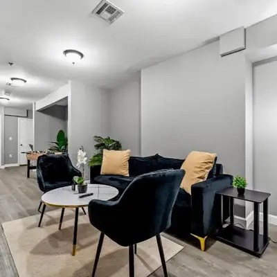 Modern 2BR