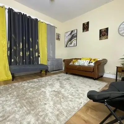 Vibrant home all to yourself