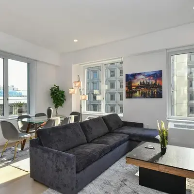 Contemporary Luxury 3BR 2BA Downtown NYC