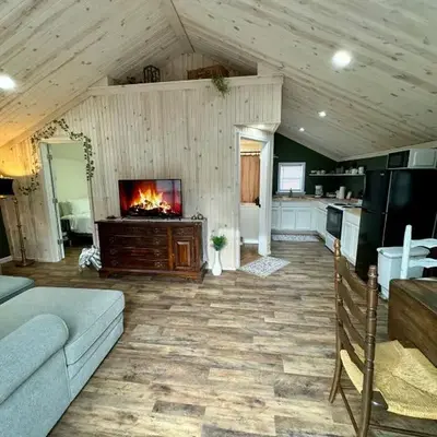 Manatawny Creek Cottage