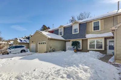 Gallery image of Steps to River! Unit with Fenced Yard in Roebling
