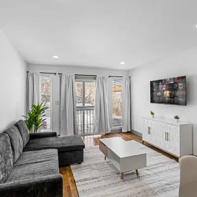 3BR Apt Mins to Bus Newark Airport Penn Sta NYC