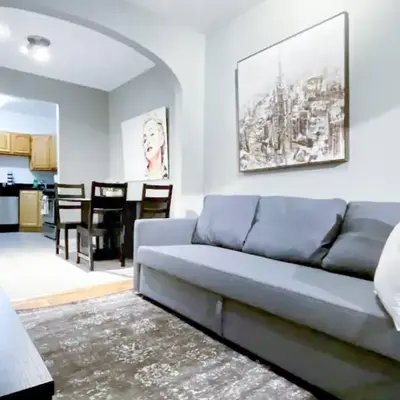 Spacious Stay 3 BR in Prime Location of NYC