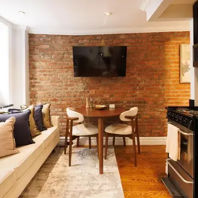 Urban Oasis 1BR East Village Hideaway with Patio!