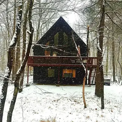 A-Frame Chalet Ski Lodge Near Shawnee