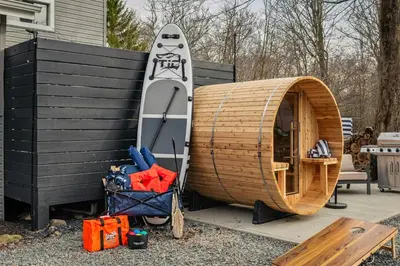 Gallery image of Luxury Pocono Escape ~ Sauna | Hot Tub | Mini Golf in Tobyhanna