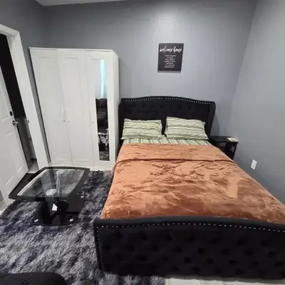 Newly Renovated Detached Studio apartment