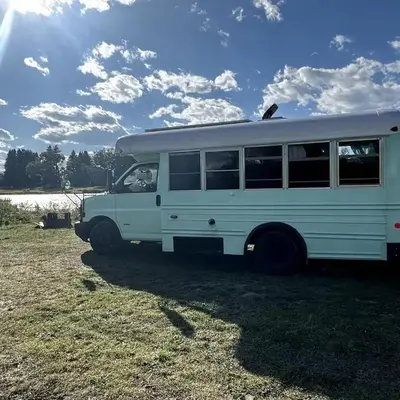 Coastal Style Bus Farm Retreat with Pond Dock and Peaceful Nature Views in Stillwater