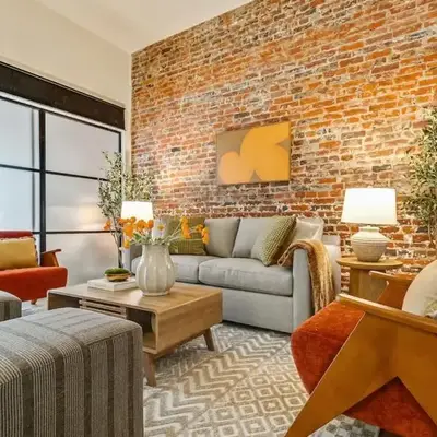 Cozy & Historic Old City 2 Bedroom - Sleeps 5