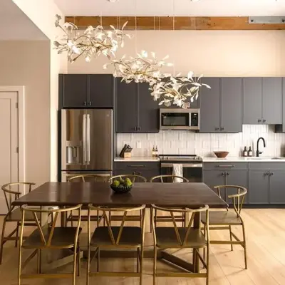 Stunning Artisan Loft Chic & Modern - The Botanist