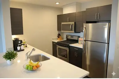 Gallery image of 2 BR Apt 15-mins from NYC, MetLife, American Dream in West New York