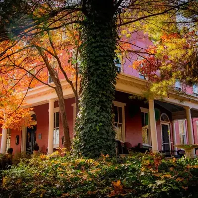 Hollinger House