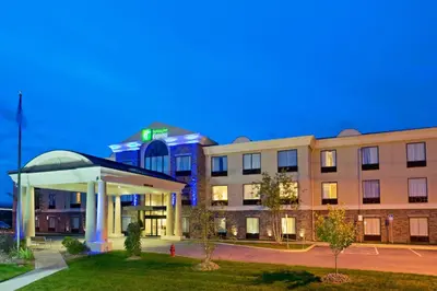 a hotel with a gazebo in front of a building at Holiday Inn Express Hotel & Suites Chester by IHG in Chester