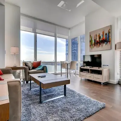 Global Luxury Suites at Sky