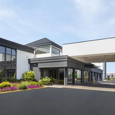 Holiday Inn Hasbrouck Heights-Meadowlands by IHG