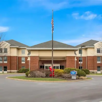 Hampton Inn & Suites Newtown