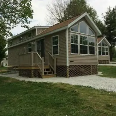 Circle M Camping Resort Loft Park Model