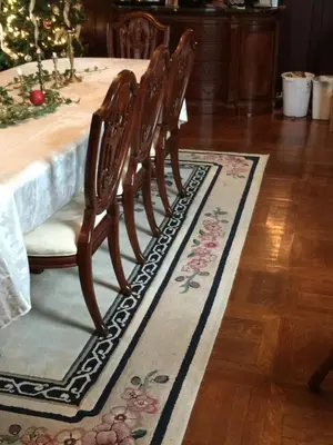 a group of chairs sitting around a table at Susquehanna Manor Inn in Marietta