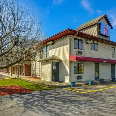 Motel 6 Carlisle