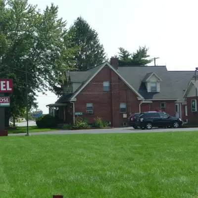 Red Rose Motel
