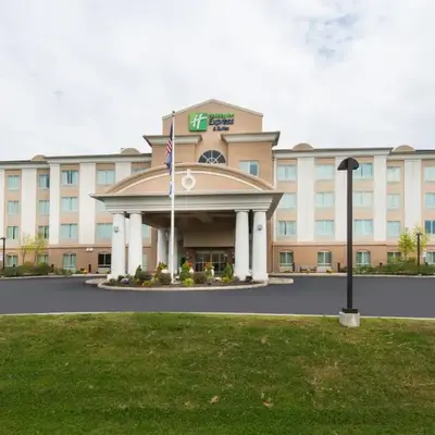 Holiday Inn Express and Suites Dickson City by IHG