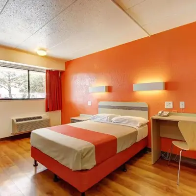Motel 6-York