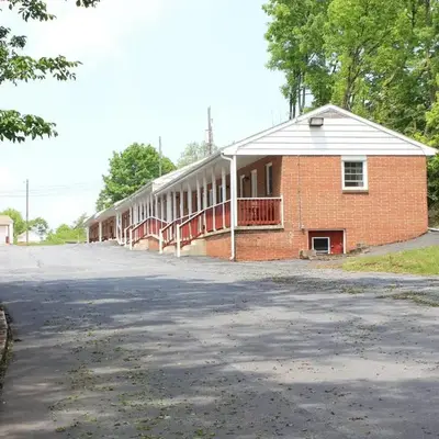 Penn Amish Motel