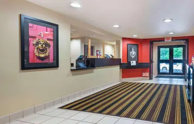 a lobby of a hospital with a waiting room at Extended Stay America Suites - Princeton - South Brunswick in South Brunswick Terrace