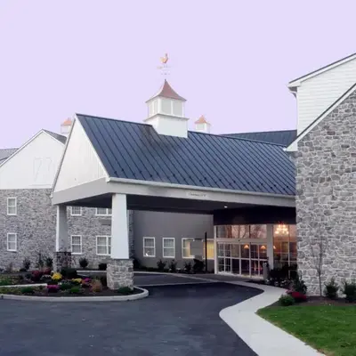 AmishView Inn & Suites