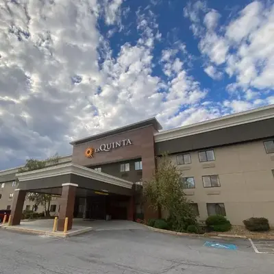 La Quinta by Wyndham Harrisburg Airport Hershey