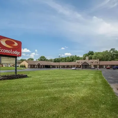Econo Lodge Newton
