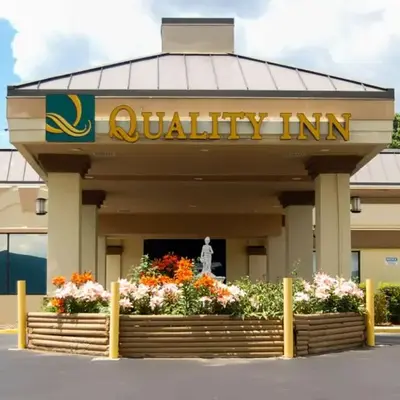 Quality Inn Mill Hall - Lamar