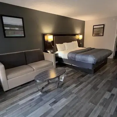 Wilkes-Barre Inn & Suites