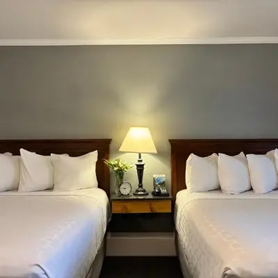 SHERWOOD MOTEL