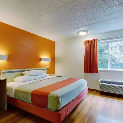 Motel 6-York