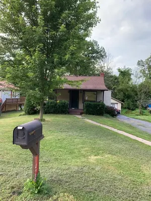 a house with a mailbox in front of a house at Stay On State - 15 Min to Harrisburg, 30 Min to Carlisle 2BR tastefully decorated in Duncannon