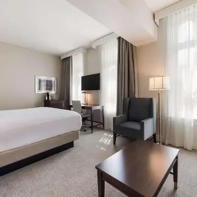 Independence Park Hotel
