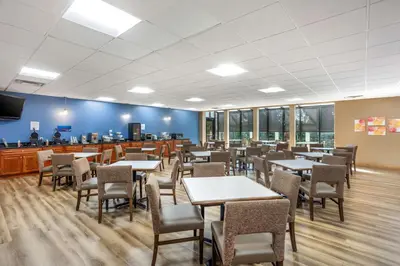 a dining room with tables and chairs at Best Western Harrisburg I-81 Grantville Hershey in Grantville