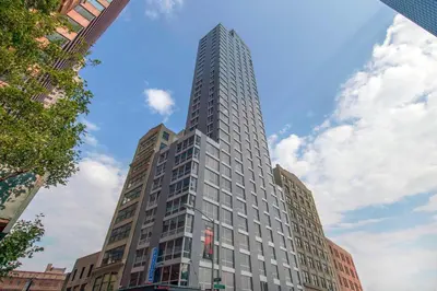 a tall white building with a sky at Fairfield Inn by Marriott New York Manhattan/Financial District in New York