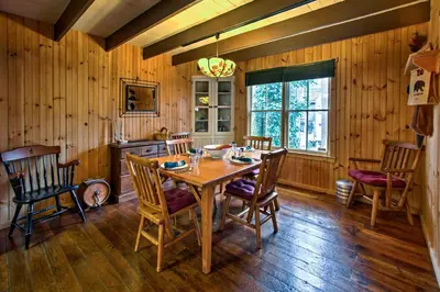 Gallery image of Quaint Gretna Getaway Cottage with Screened Porch! in Mount Gretna