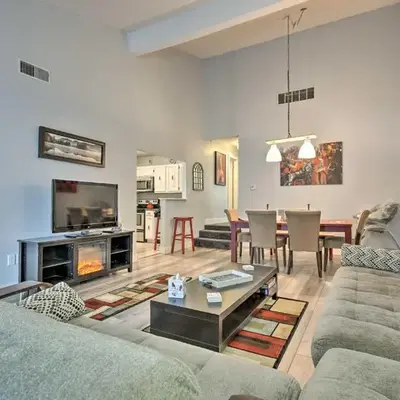 Near Mt Airy Casino Mount Pocono Condo with Balcony