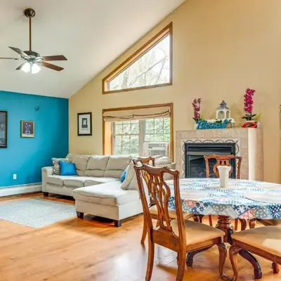 Resort Amenities and Game Room Arrowhead Lake Home!
