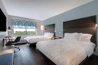 a hotel room with two beds and a window at Tru By Hilton Grantville, Pa in Grantville